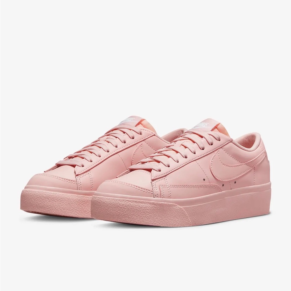 Nike Blazer Low Top Platform Sneakers Pink 5.5